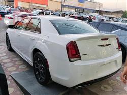 كرايسلر 300